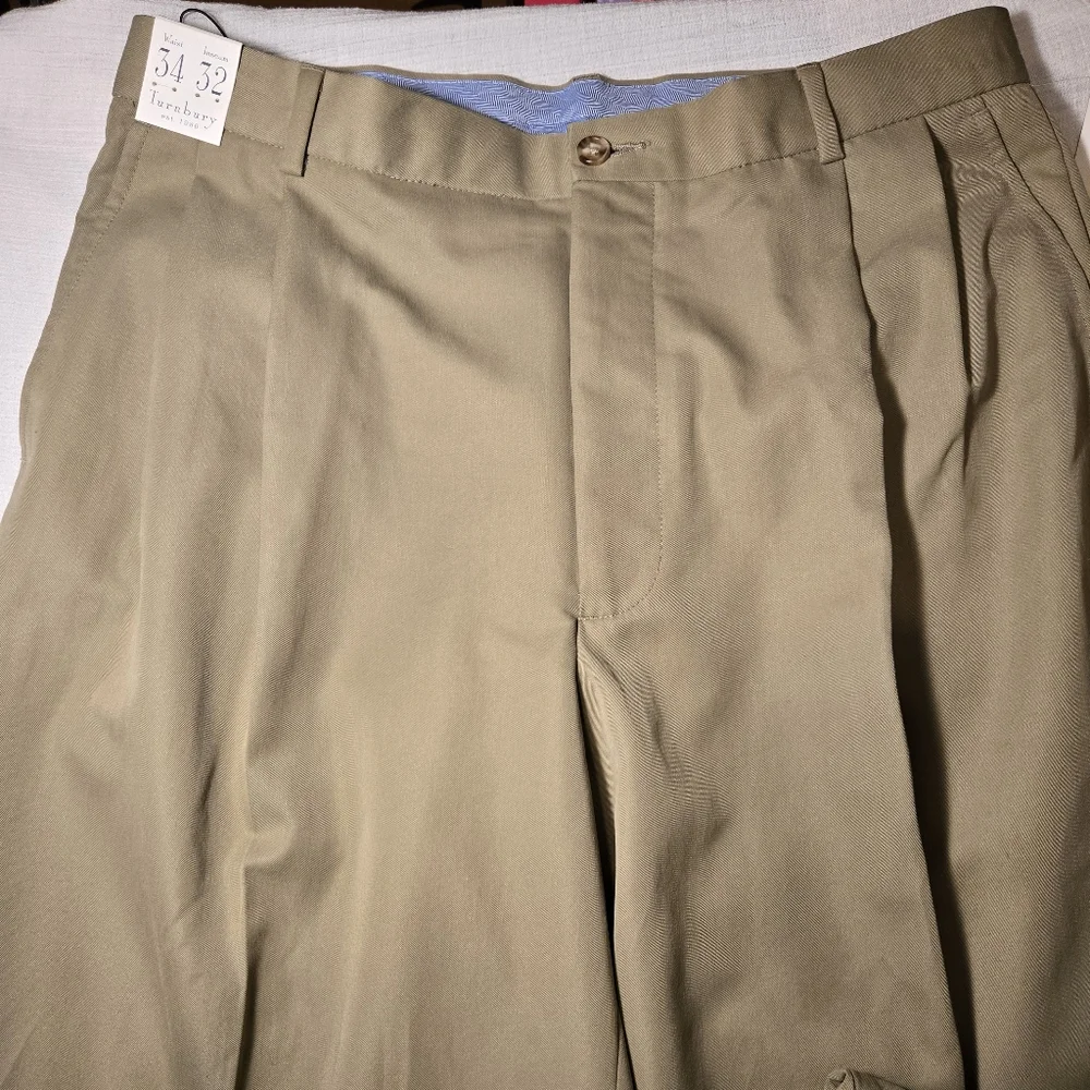 Turnbury Casual Dress Khaki Pants Pleated Cuff Men's 34 x 32 NEW w/Tag